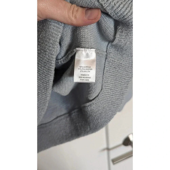 NWT Chelsea & Theodore Dusty Blue Sweater sz XS - Picture 5 of 5